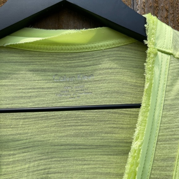 Calvin Klein Tank Top - Picture 2 of 5